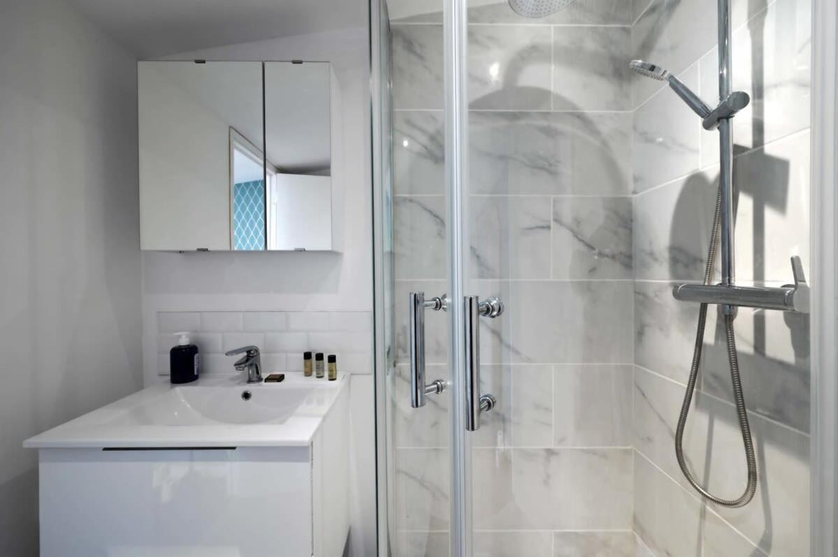 Magnifique Appartement A Pied Du Chateau Versailles Exteriér fotografie