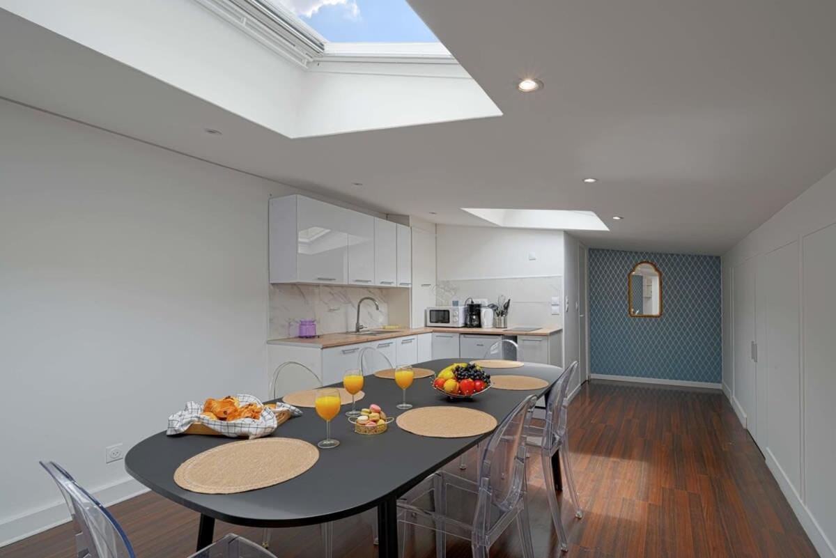 Magnifique Appartement A Pied Du Chateau Versailles Exteriér fotografie
