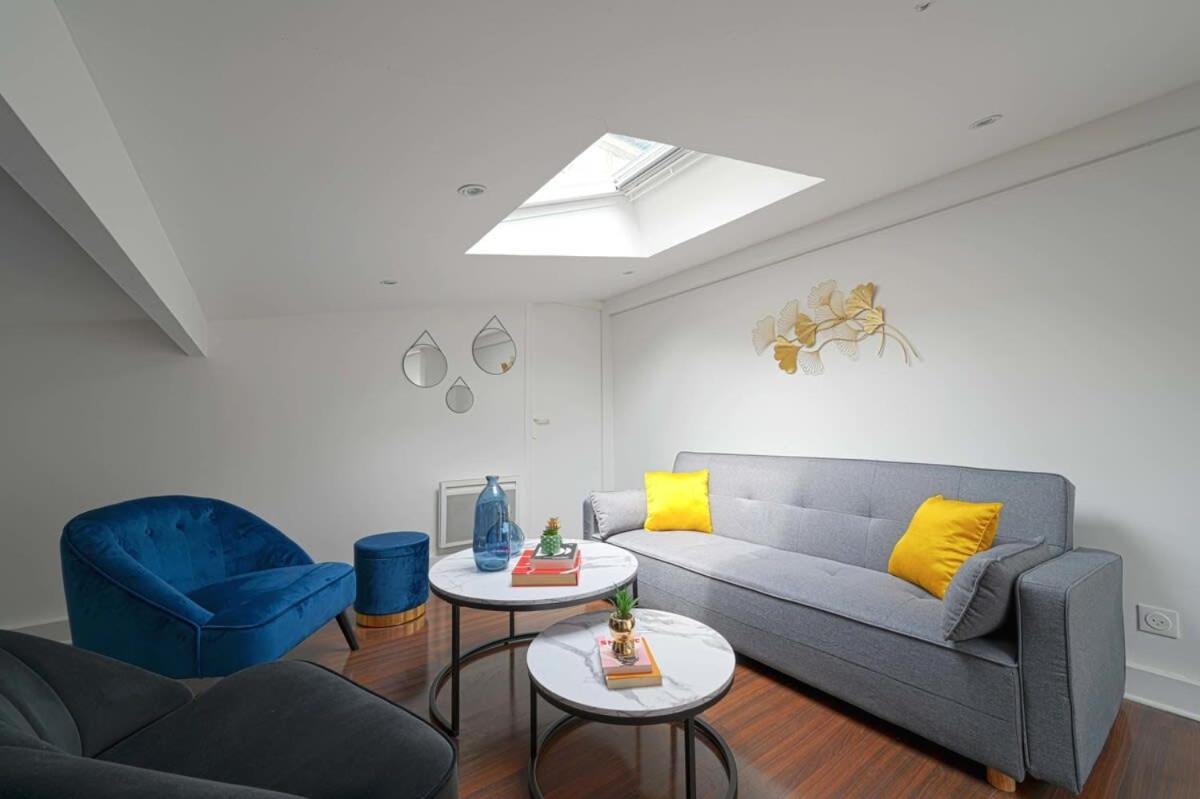 Magnifique Appartement A Pied Du Chateau Versailles Exteriér fotografie
