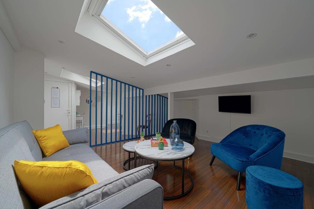 Magnifique Appartement A Pied Du Chateau Versailles Exteriér fotografie